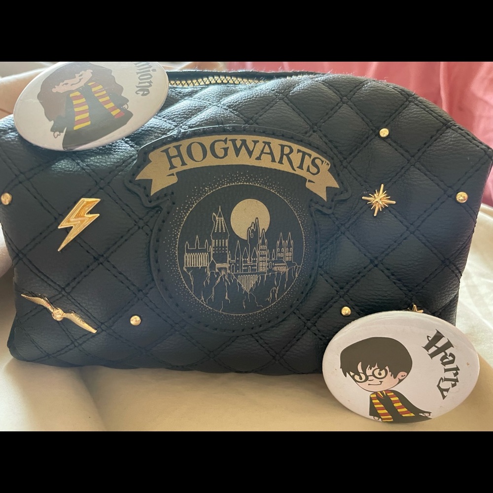 Harry Potter🦉make up bag.